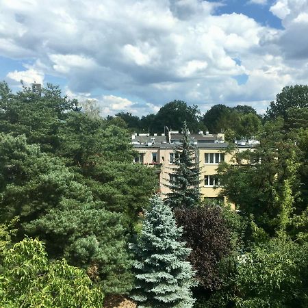 Warszawa Stare Bielany Bed & Breakfast エクステリア 写真