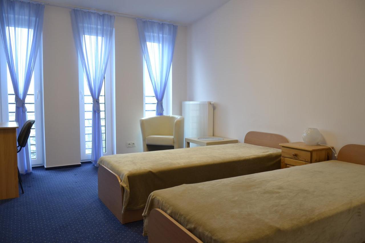 Warszawa Stare Bielany Bed & Breakfast エクステリア 写真