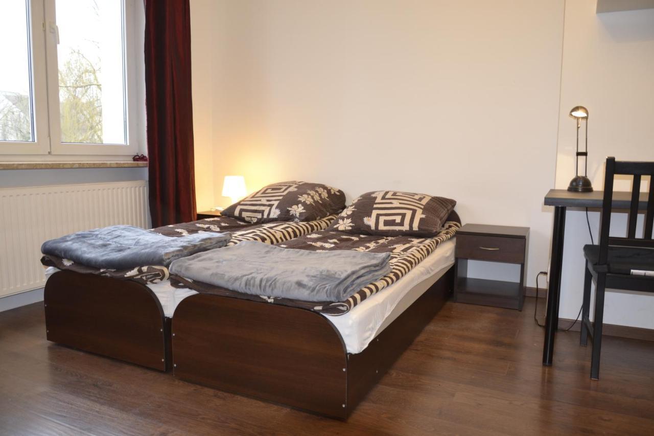 Warszawa Stare Bielany Bed & Breakfast エクステリア 写真