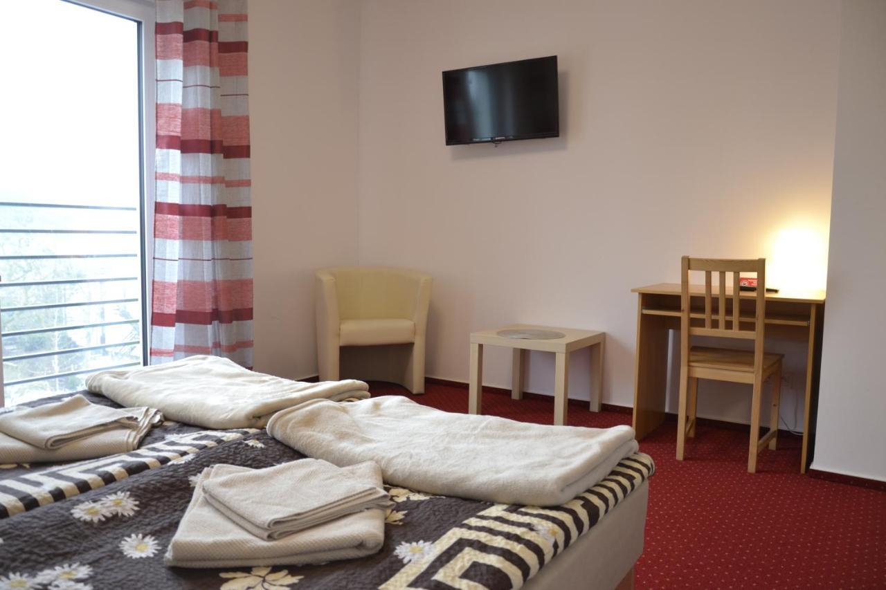 Warszawa Stare Bielany Bed & Breakfast エクステリア 写真