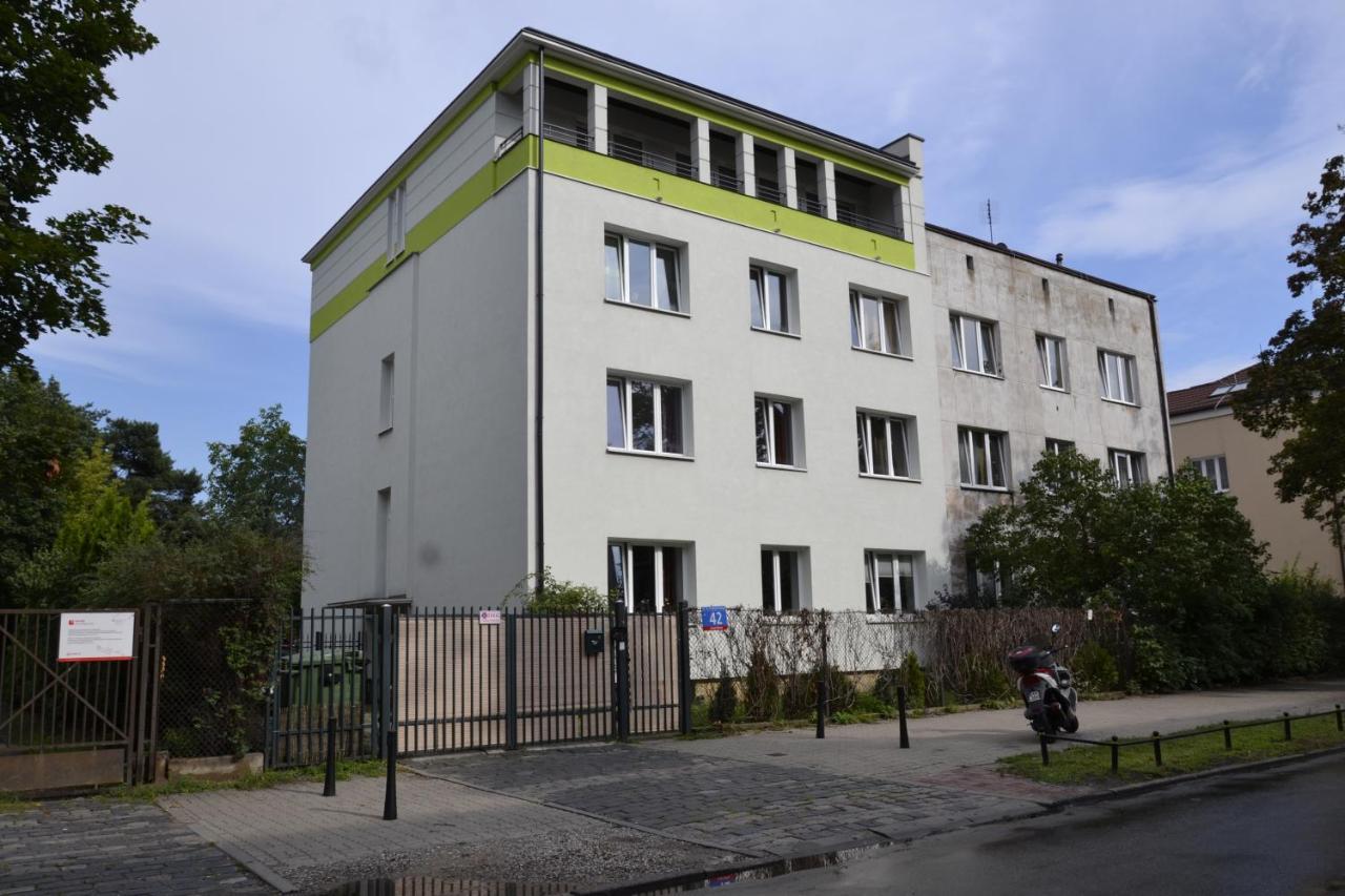Warszawa Stare Bielany Bed & Breakfast エクステリア 写真